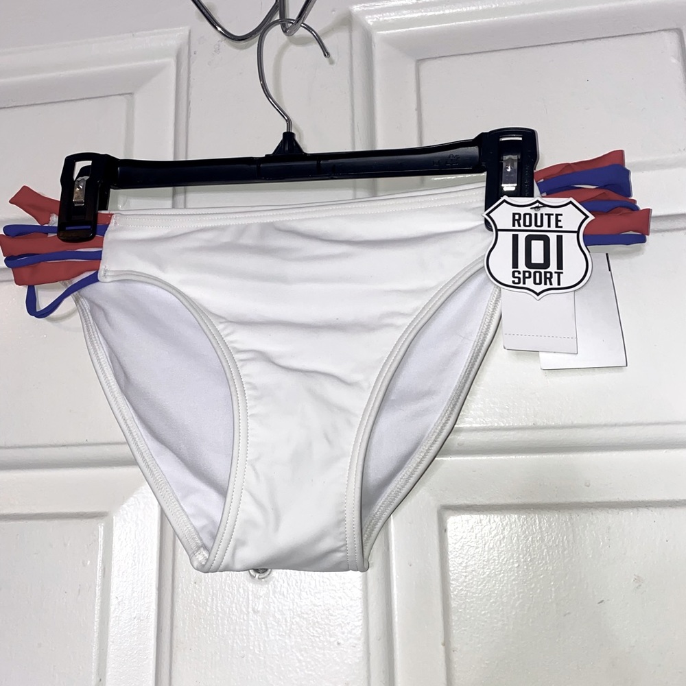 This Route 101 Sport bikini bottom red and blue sides size LG